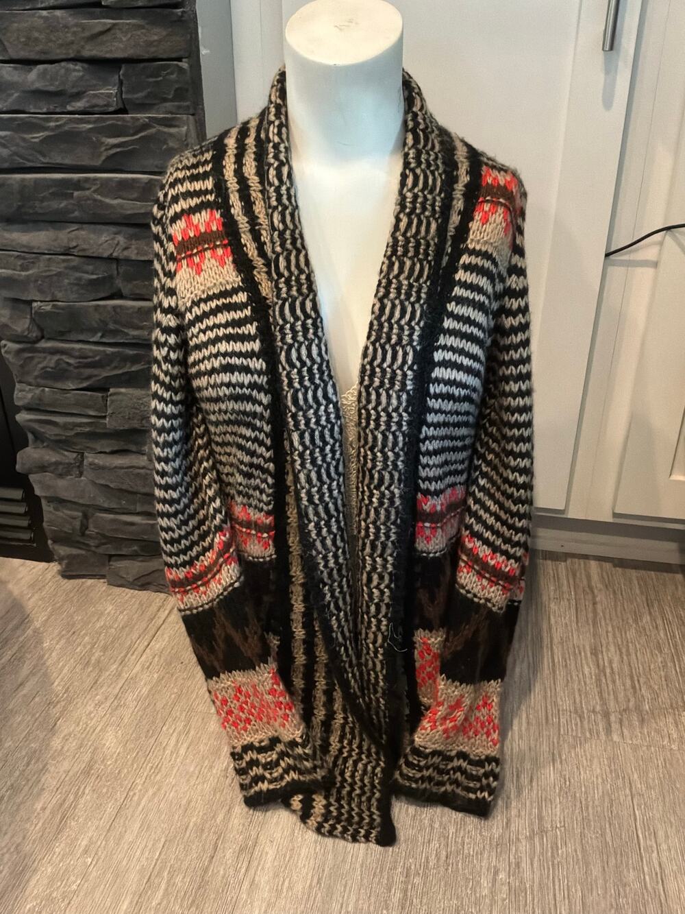 Pink Republic Chunky Knit Cardigan Black Cream Red Aztec Tribal Size M